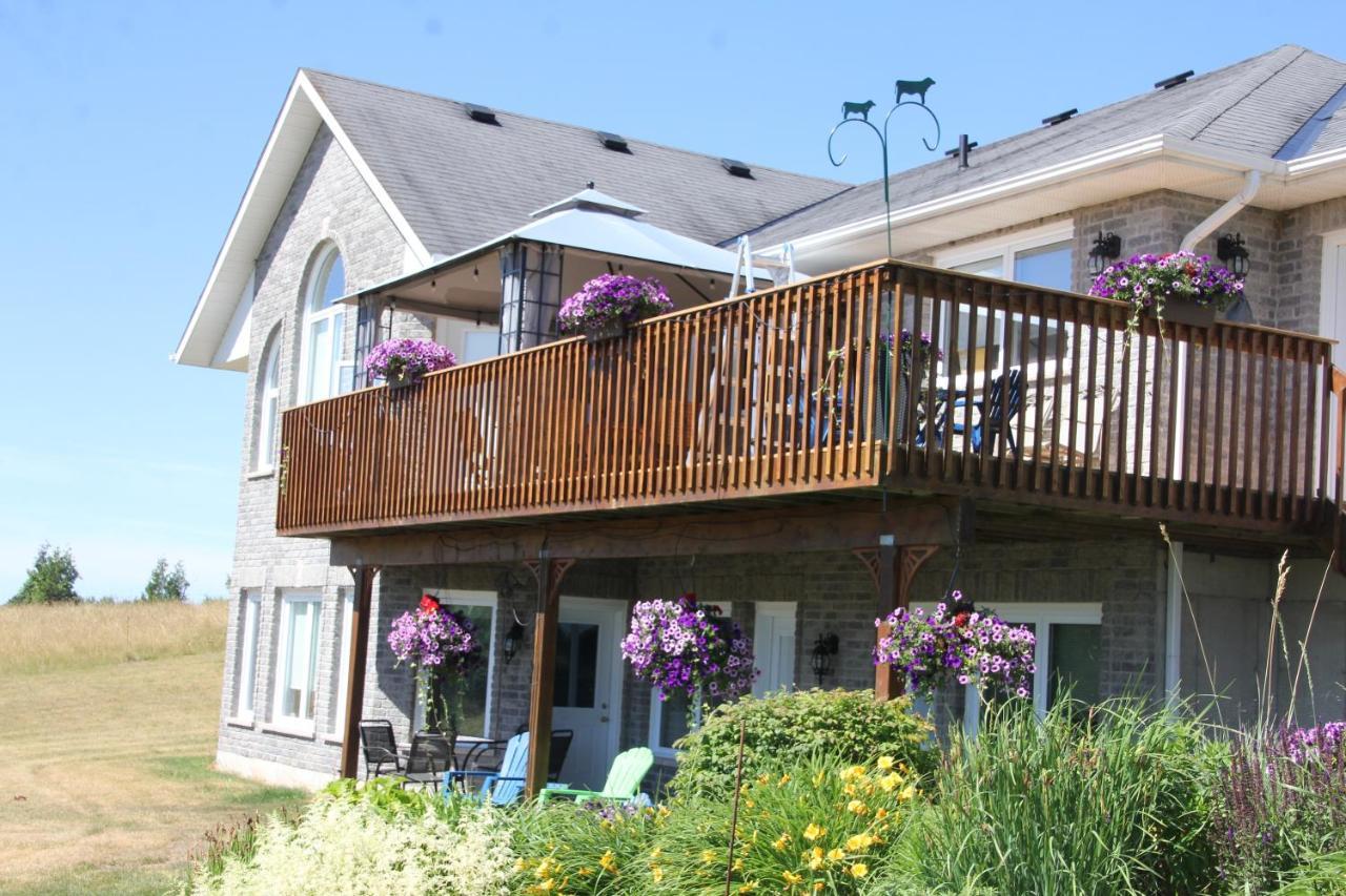 Golden Pathways Retreat B&B Peterborough Exterior foto
